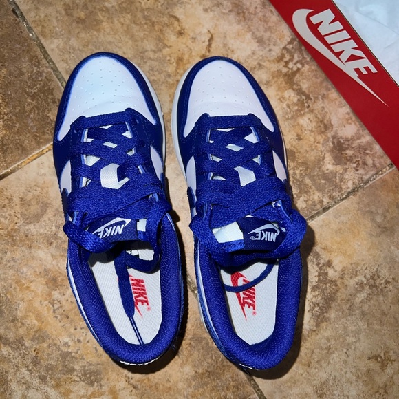 Nike Dunk Low Kids - Picture 2 of 13